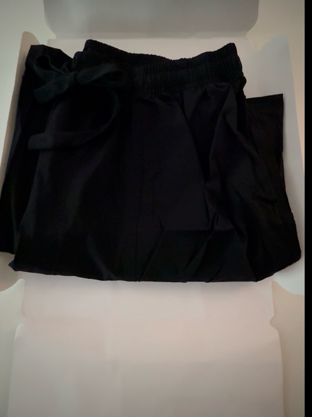 Black High-Waist Barrel-Leg Pants | Trendy Relaxed Fit | Size S